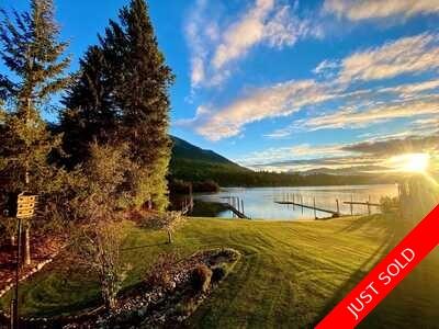 Harrop/Procter Waterfront for sale:  5 bedroom 3,144 sq.ft. (Listed 2022-06-27)